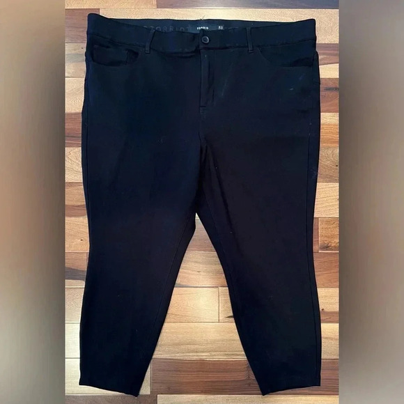 TORRID | ladies plus size knit cropped pants. Size: 22R - Picture 14 of 15